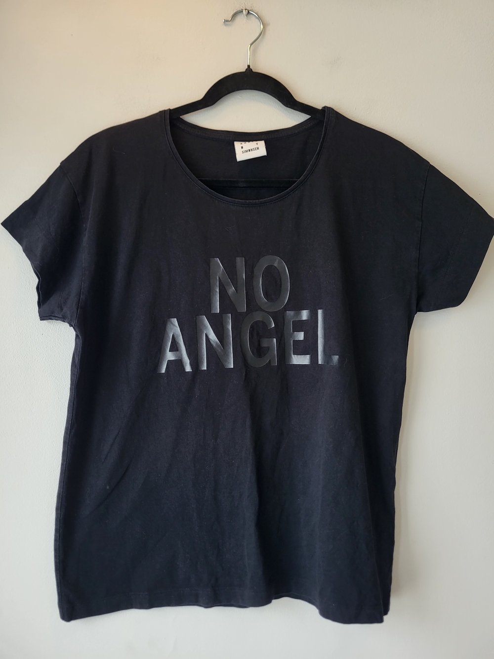 No Angel Black Graphic Casual Layering Goth Chic Short Sleeve Tee